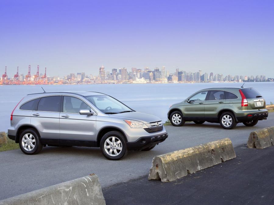  Honda CR-V RE 2006 года  (US) (фото 16 из 112)